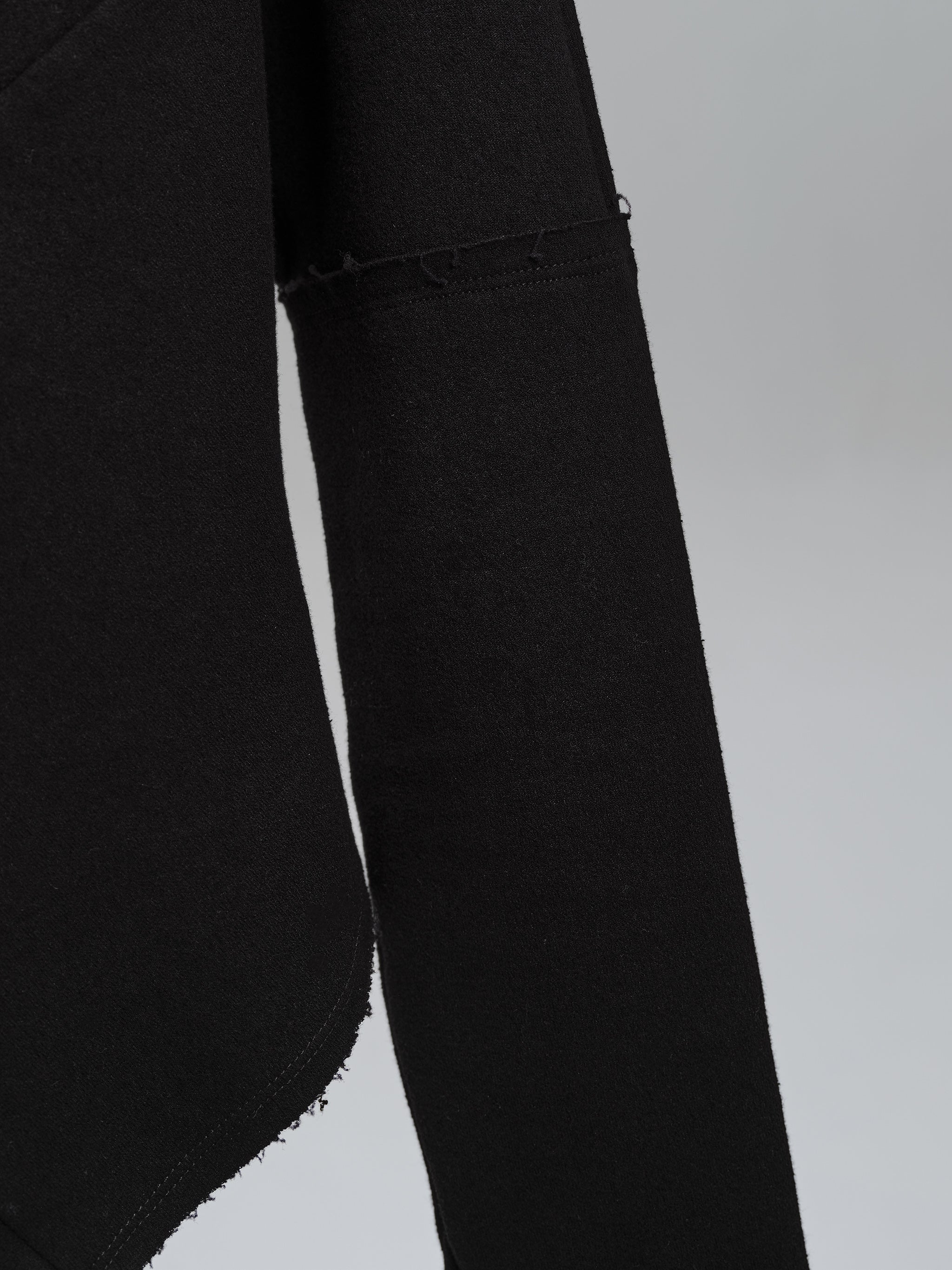 Asymmetric Long Sleeve(Black)
