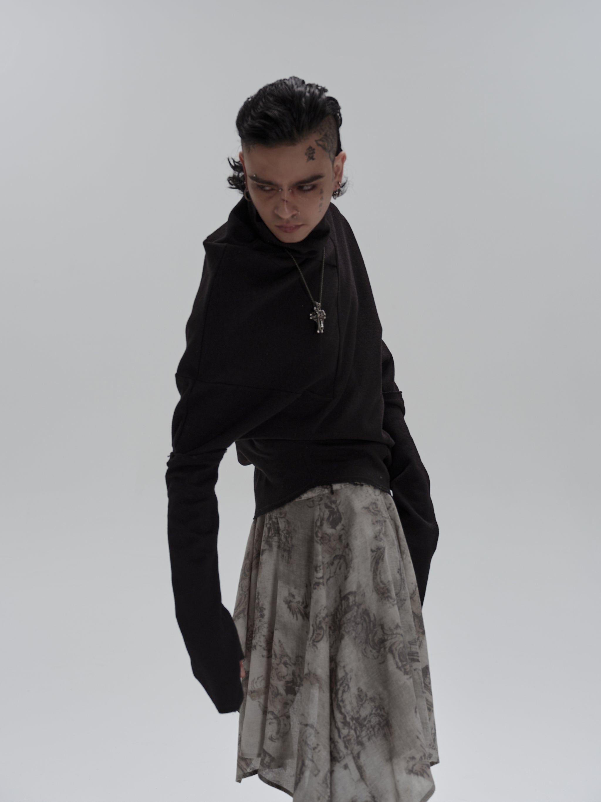 Asymmetric Long Sleeve(Black)