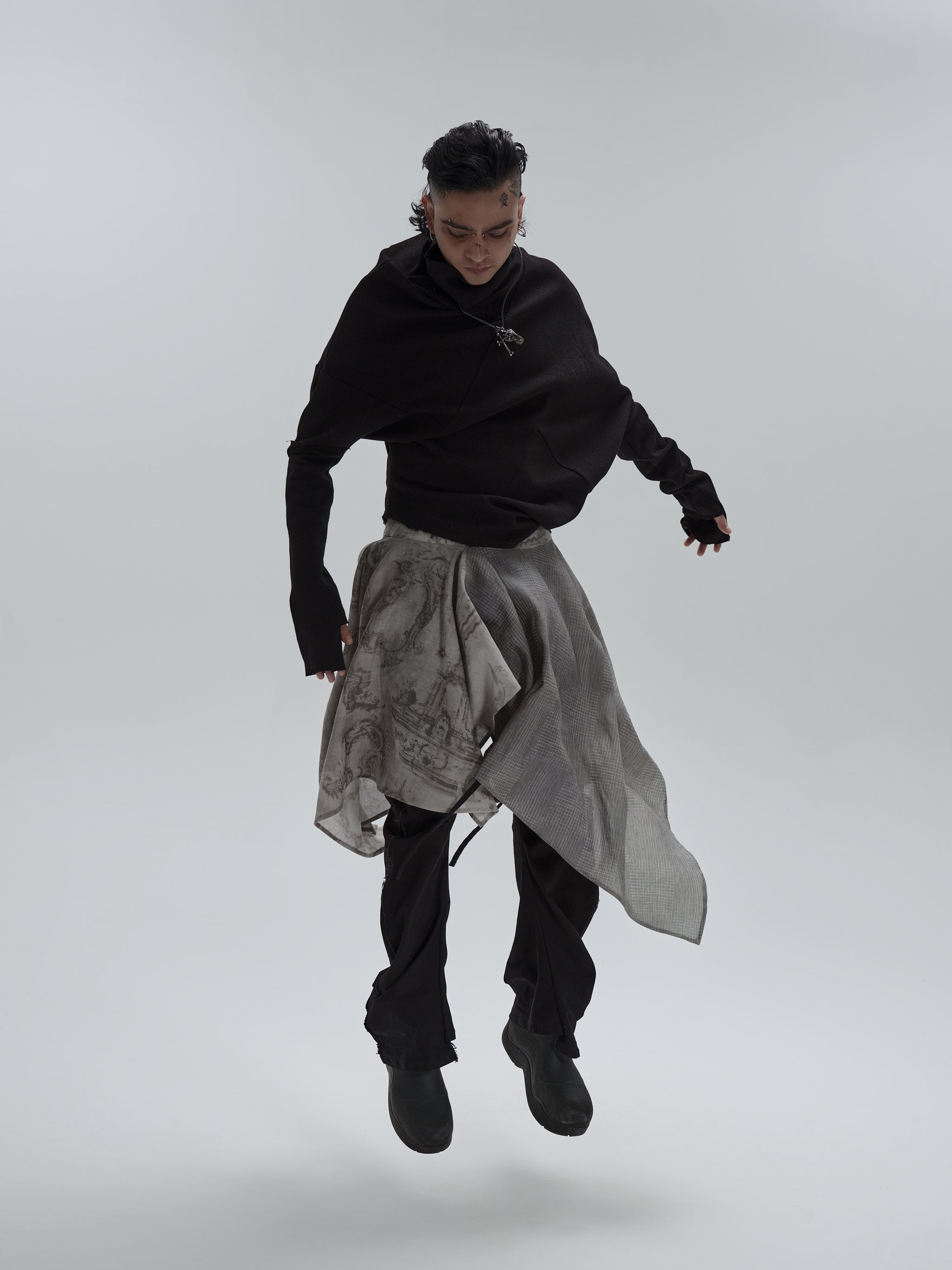 Asymmetric Long Sleeve(Black)