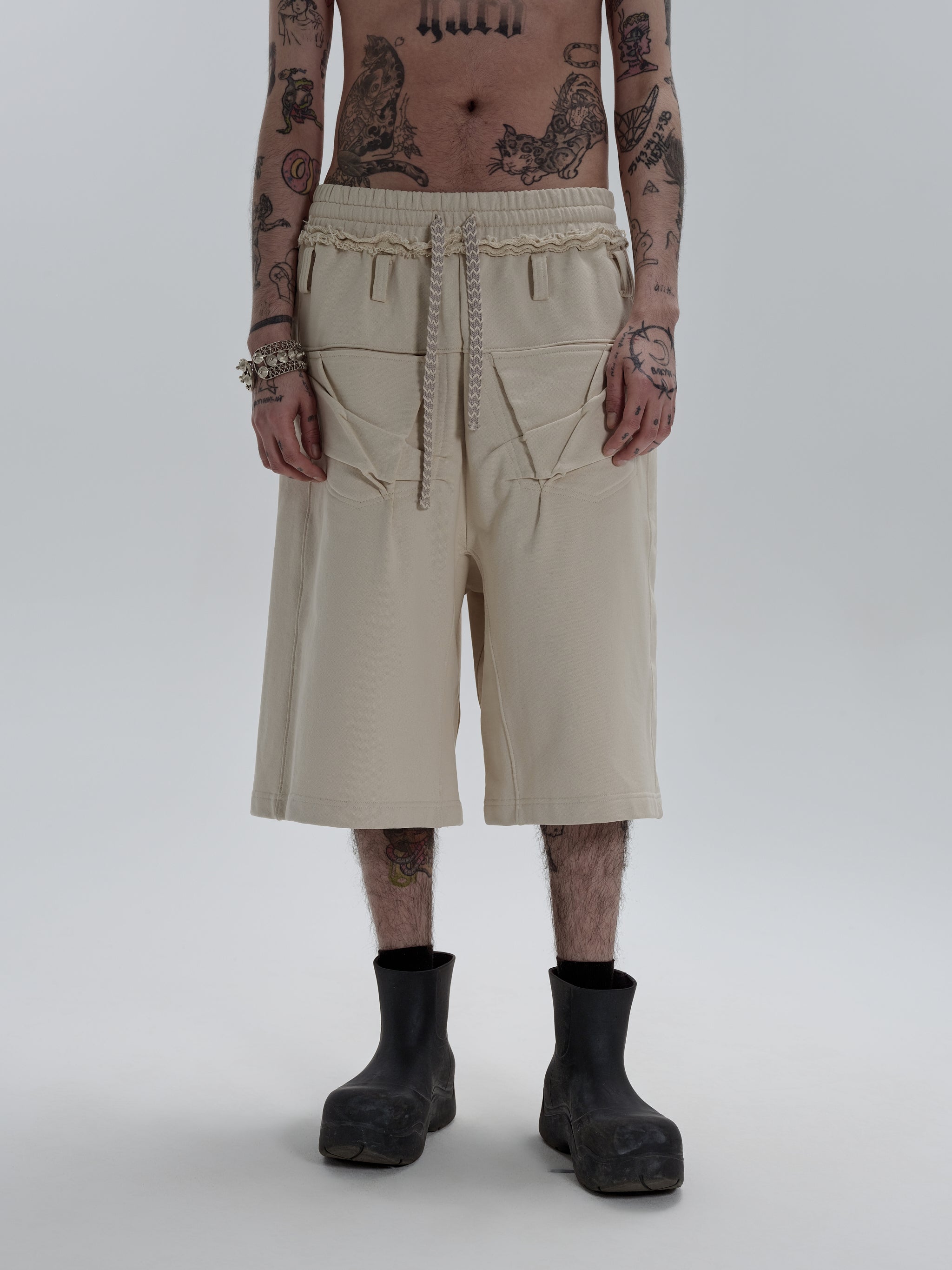Escaped Artist Shorts [White]