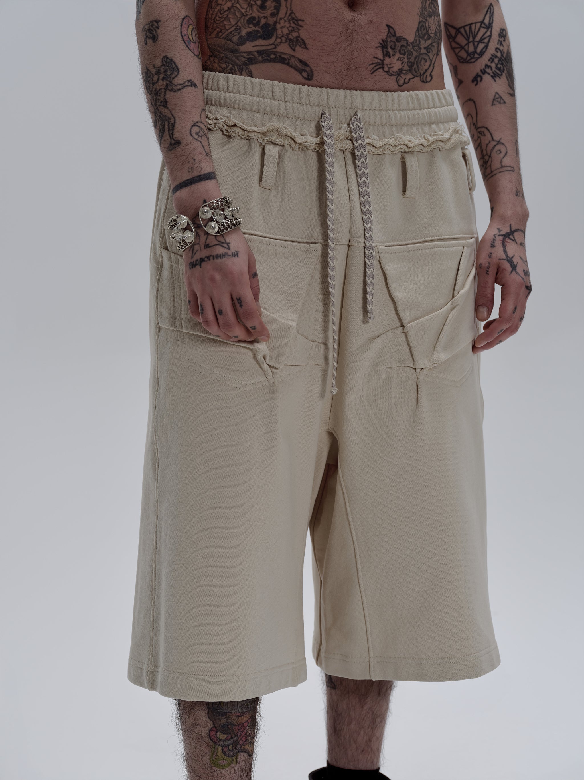 Escaped Artist Shorts [White]